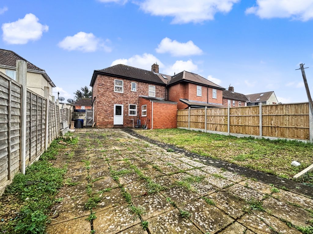 3 bed semi-detached house for saleHoniton Road, Bristol BS16