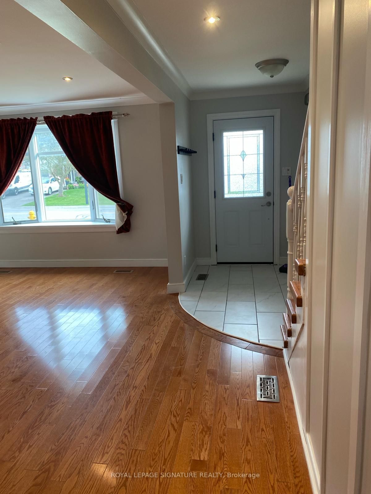 Additional image 2 of 459 Dixon Boulevard, Newmarket, ON, L3Y 5C9