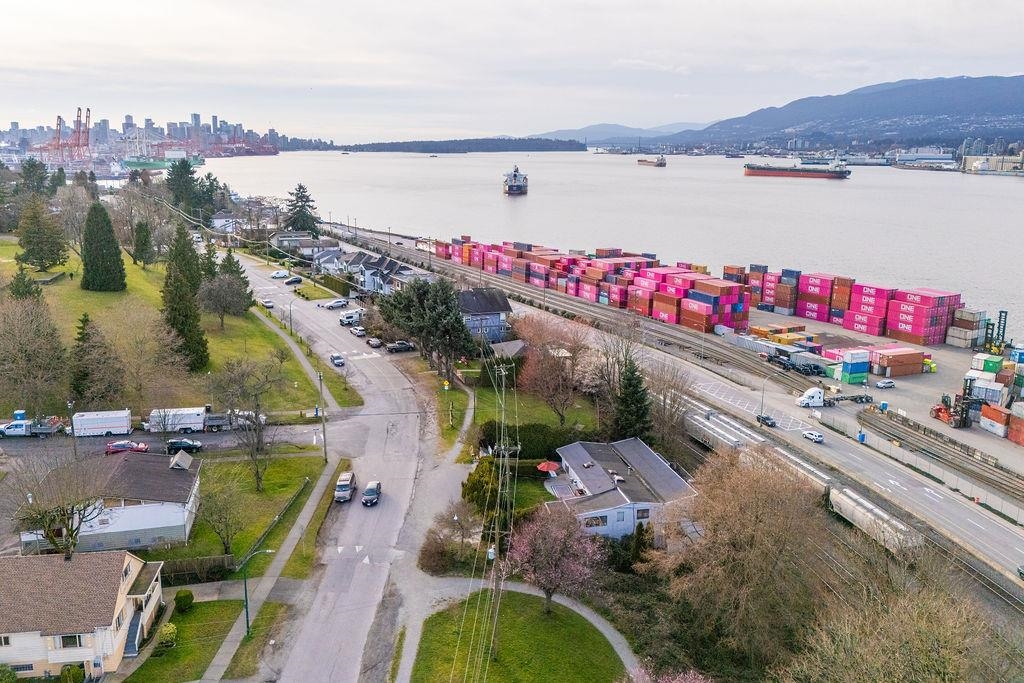Additional image 3 of 2709 Wall Street, Vancouver, BC, V5L 1B8
