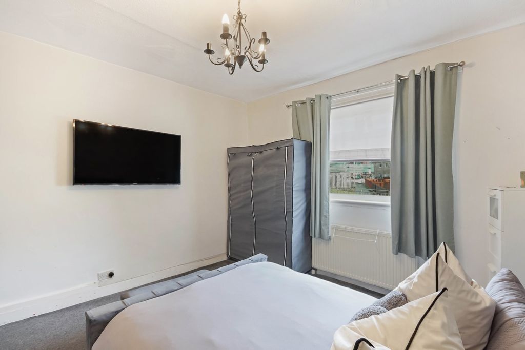 Additional image 9 of 2 bed flat for saleLeven Road, Coatbridge ML5