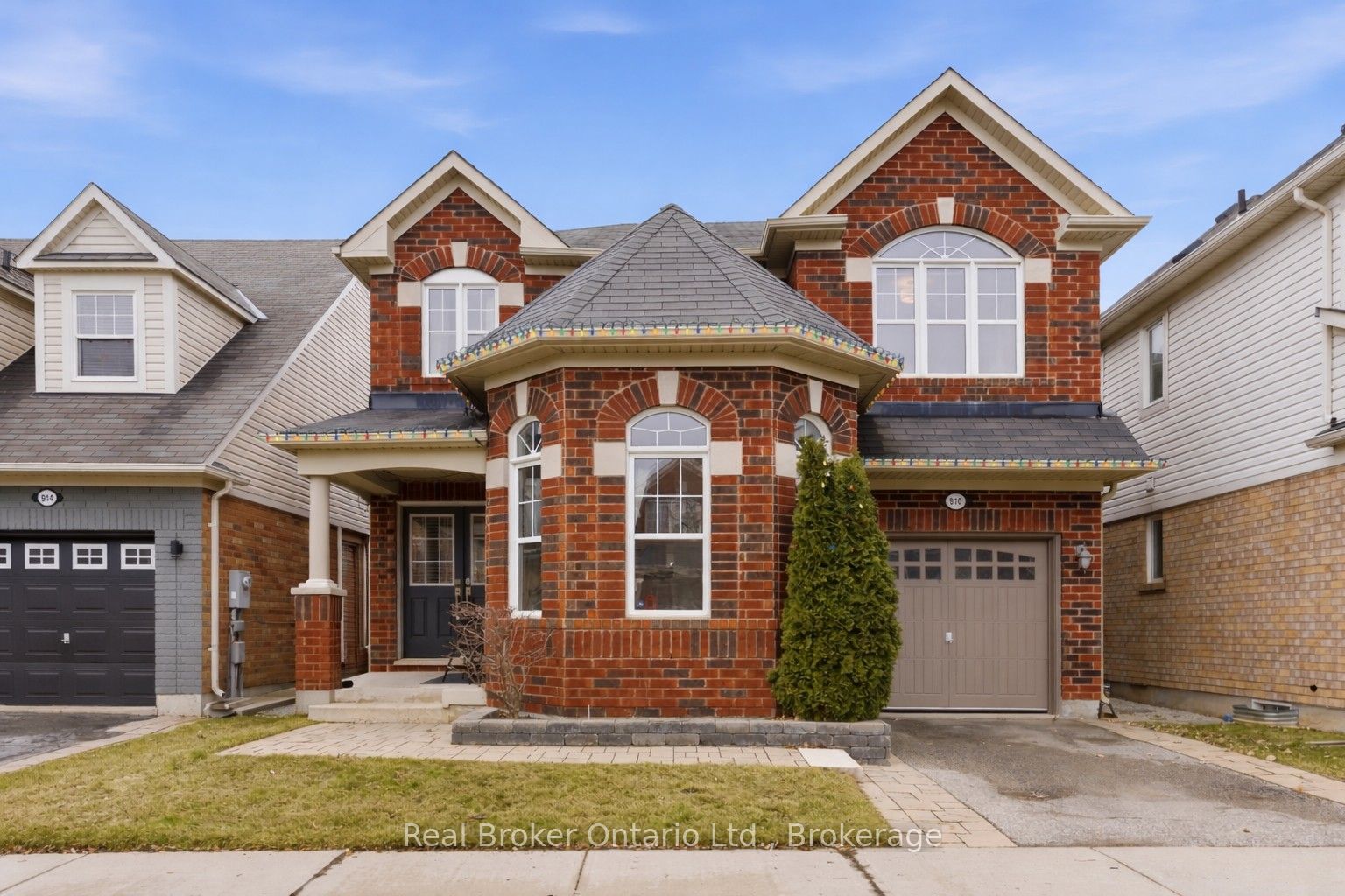 Additional image 2 of 910 Vickerman Way, Milton, ON, L9T 0K5