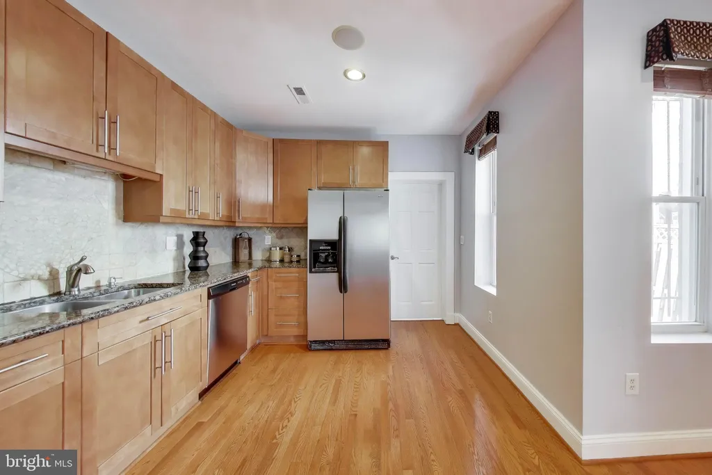 Additional image 12 of 1006 Otis Place NW, Washington, DC 20010