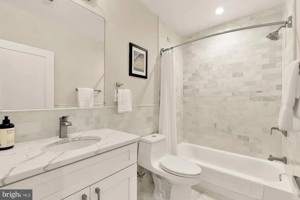 Additional image 41 of 432 Emerson Street NW, Washington, DC 20011