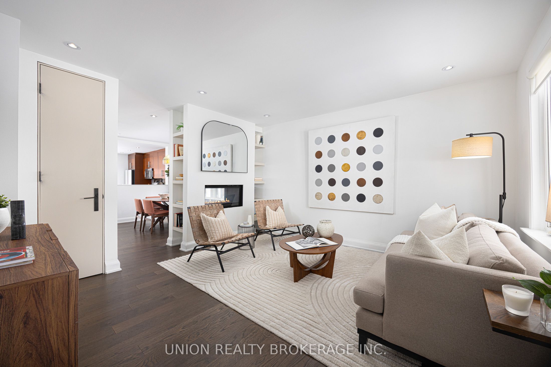 Additional image 2 of 246 Lee Avenue, Toronto, ON, M4E 2P5