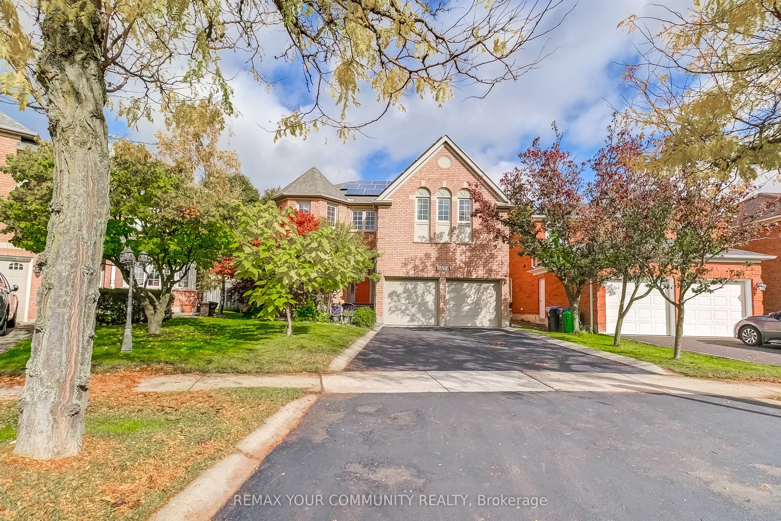 2629 Burnford Trail, Mississauga, ON, L5M 5E1