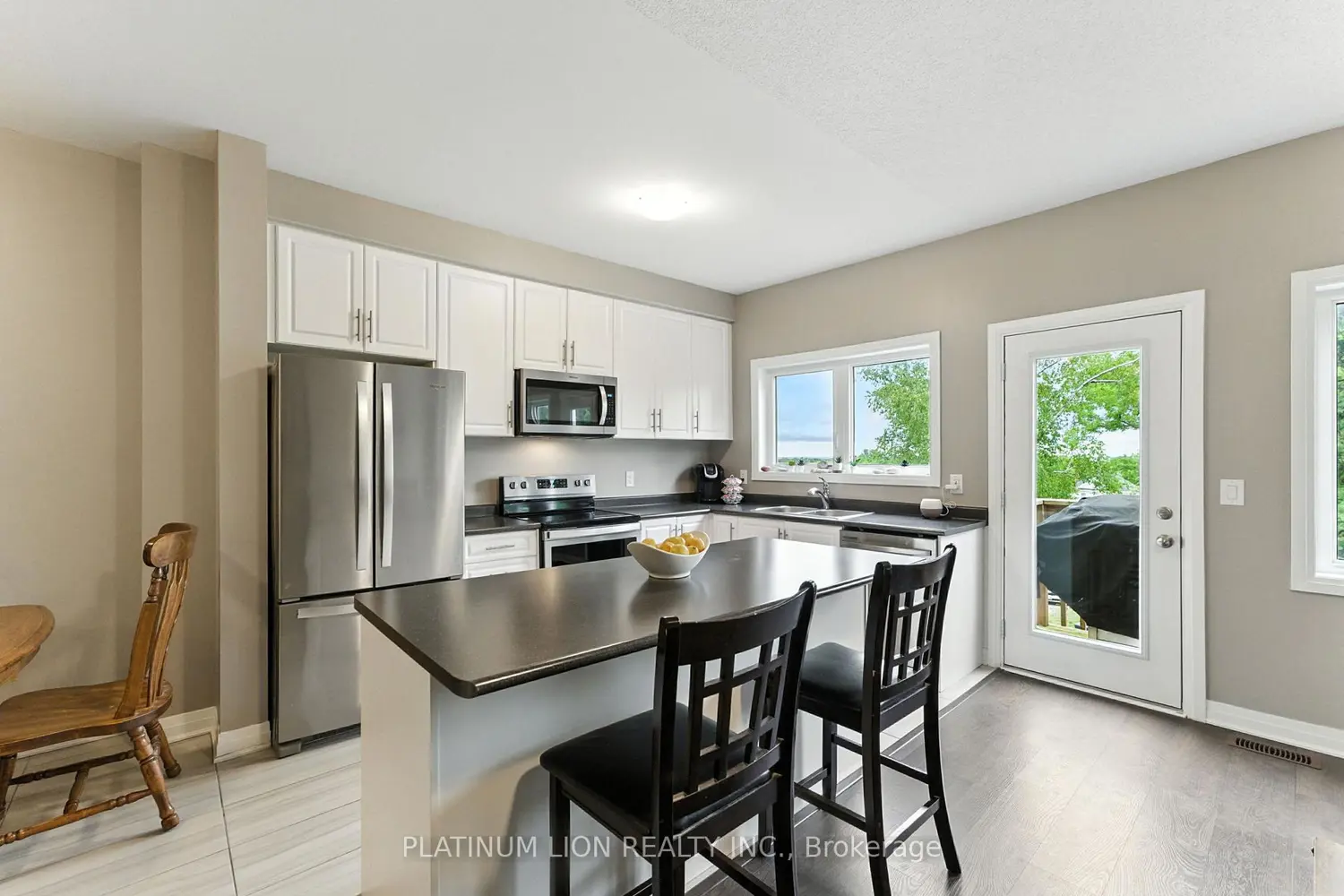 Additional image 7 of 4071 Fracchioni Drive