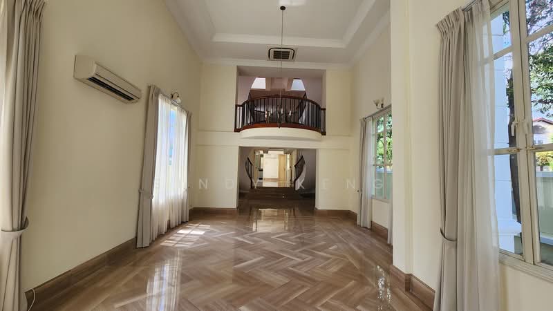 Additional image 10 of 3 Holland Grove View