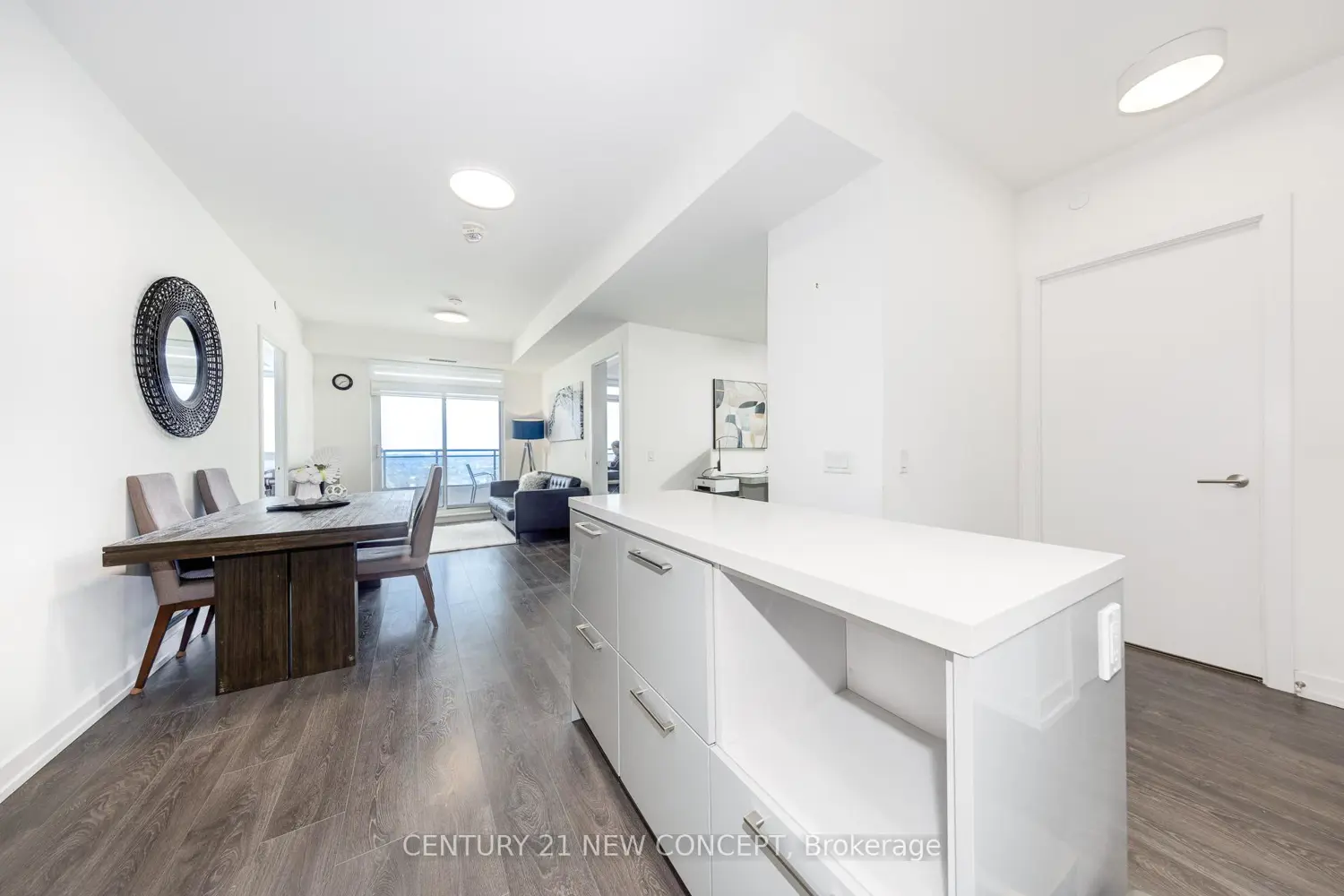 Additional image 5 of 1 Grandview Avenue 1705