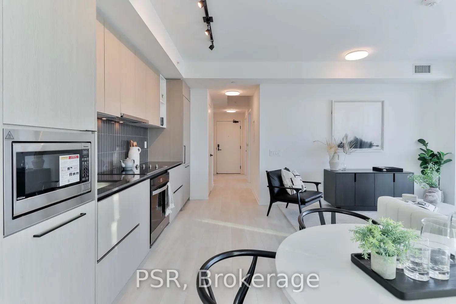 Additional image 9 of 1285 Dupont Street 1510