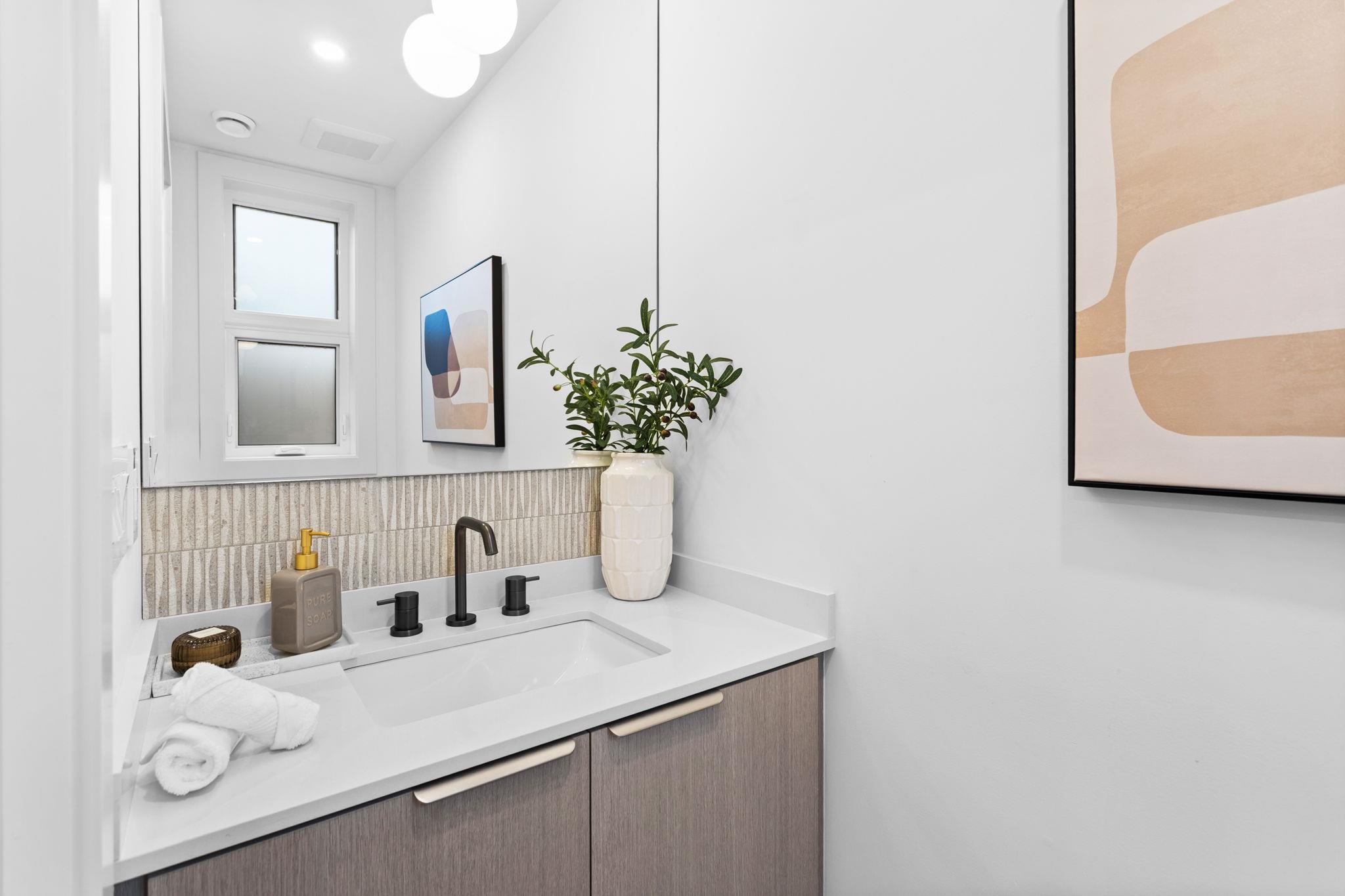 Additional image 6 of 3277 Graveley Street, Vancouver, BC, V5K 3K8