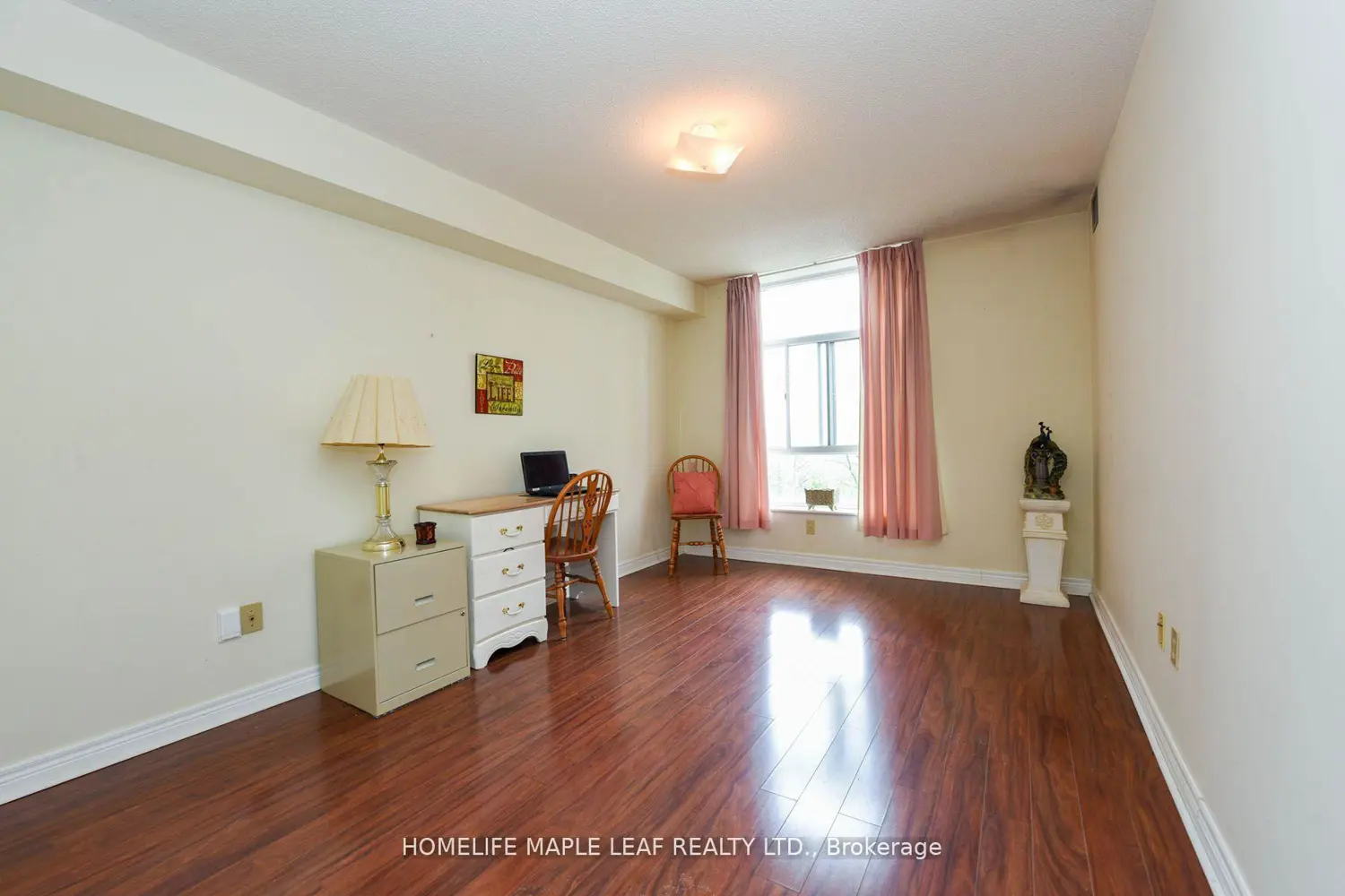 Additional image 10 of 3559 Eglinton Avenue 402