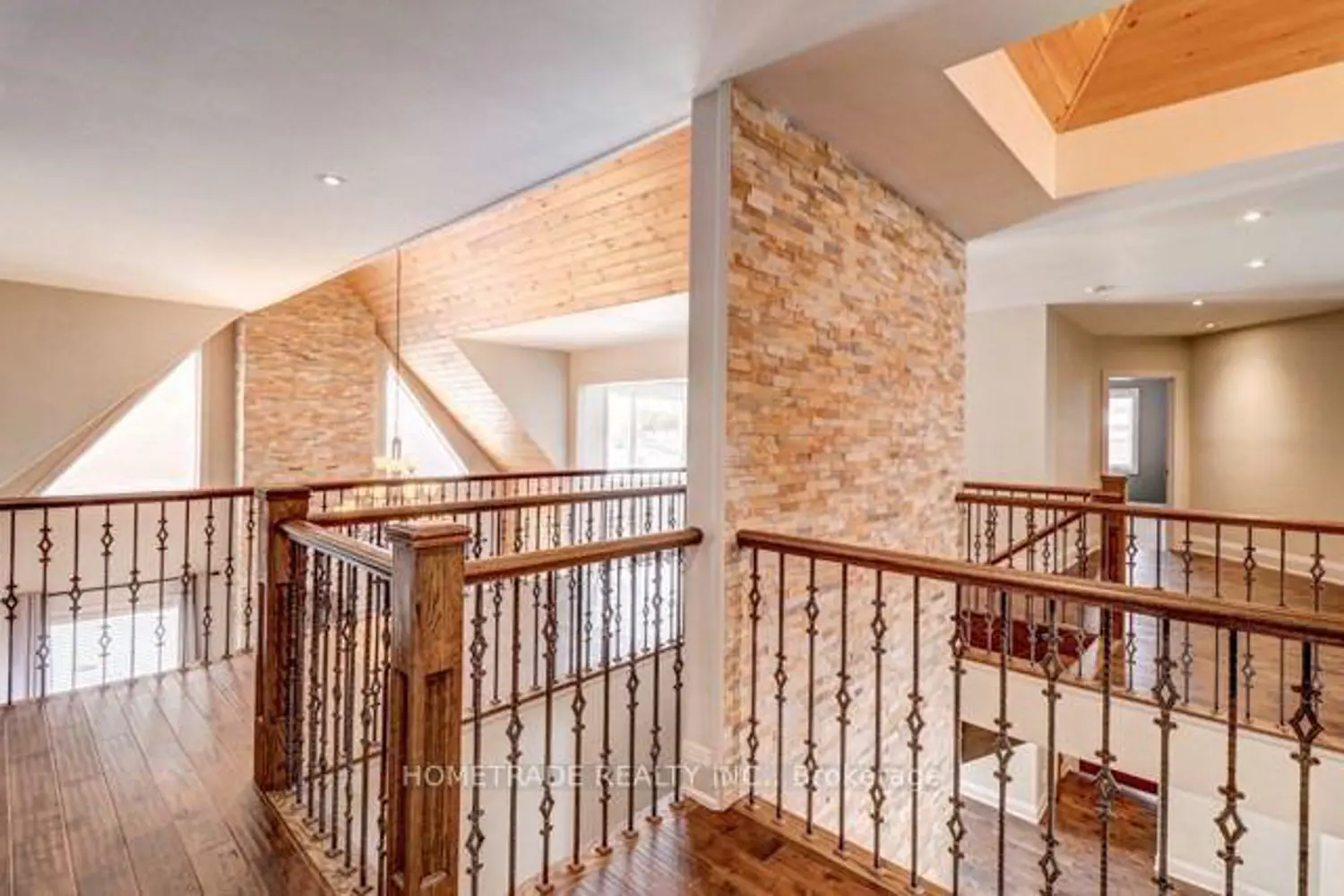 Additional image 8 of 102 Hemlock Court