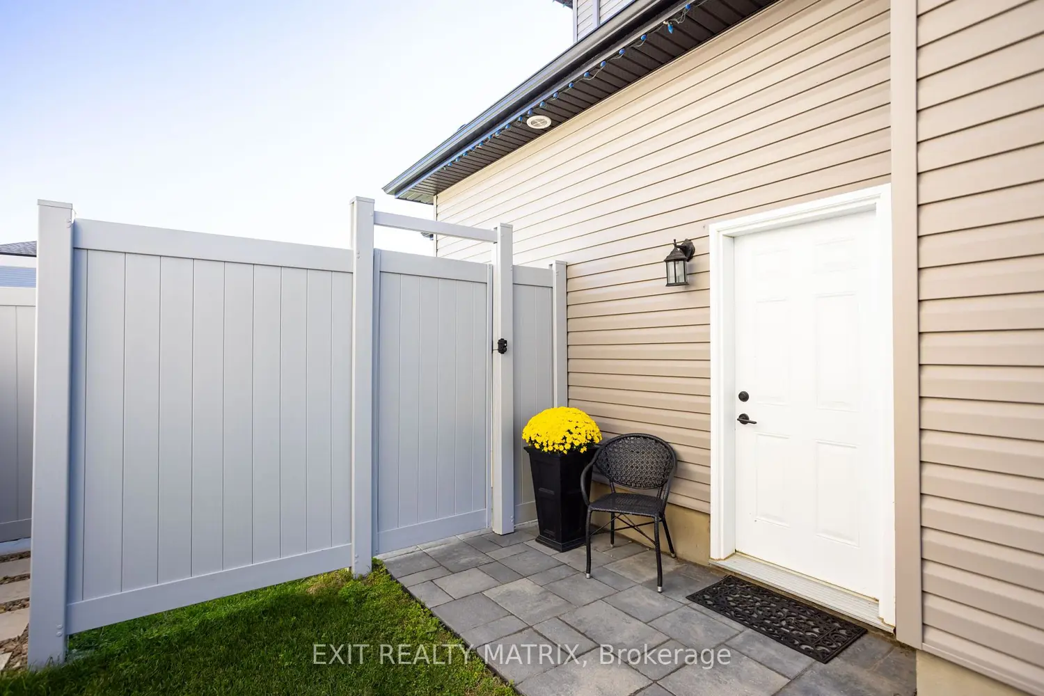 Additional image 14 of 521 Marseille Street