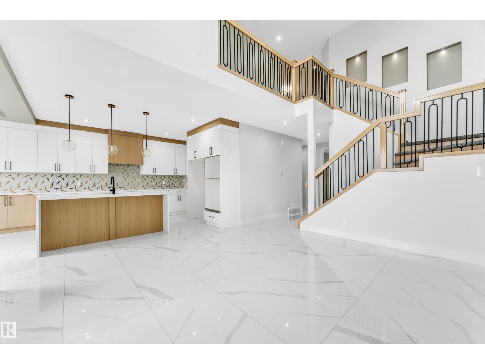 Additional image 2 of 4313 36 Street, Beaumont, AB, T4X3G8
