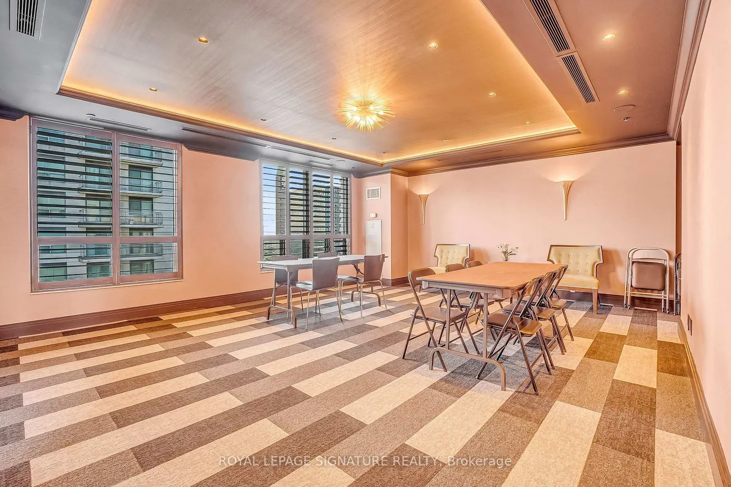 Additional image 18 of 188 Doris Avenue 802