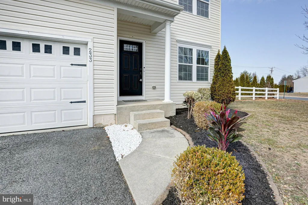 Additional image 91 of 233 Climbing Vine Avenue, Smyrna, DE 19977