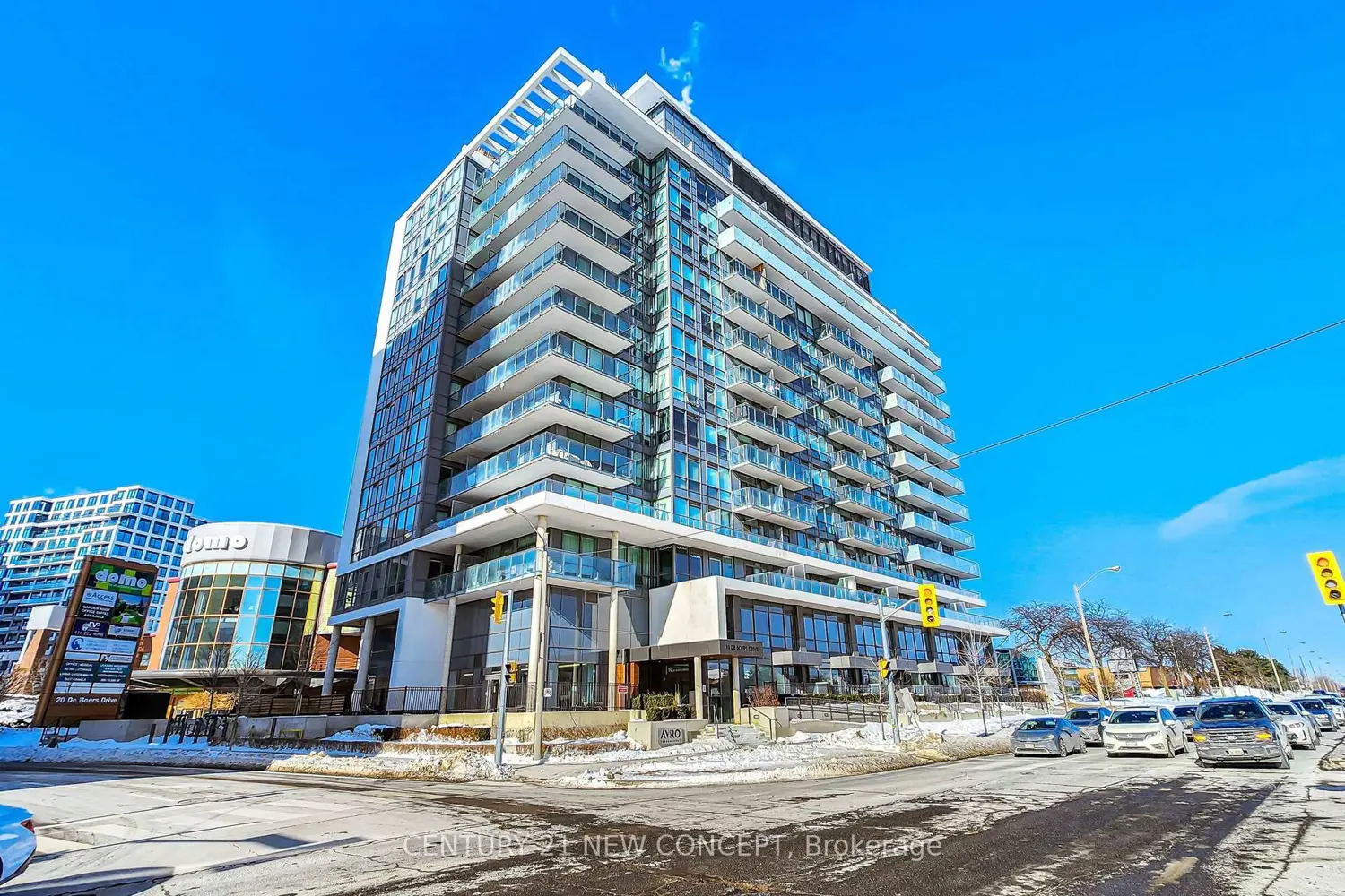 10 De Boers Drive 313