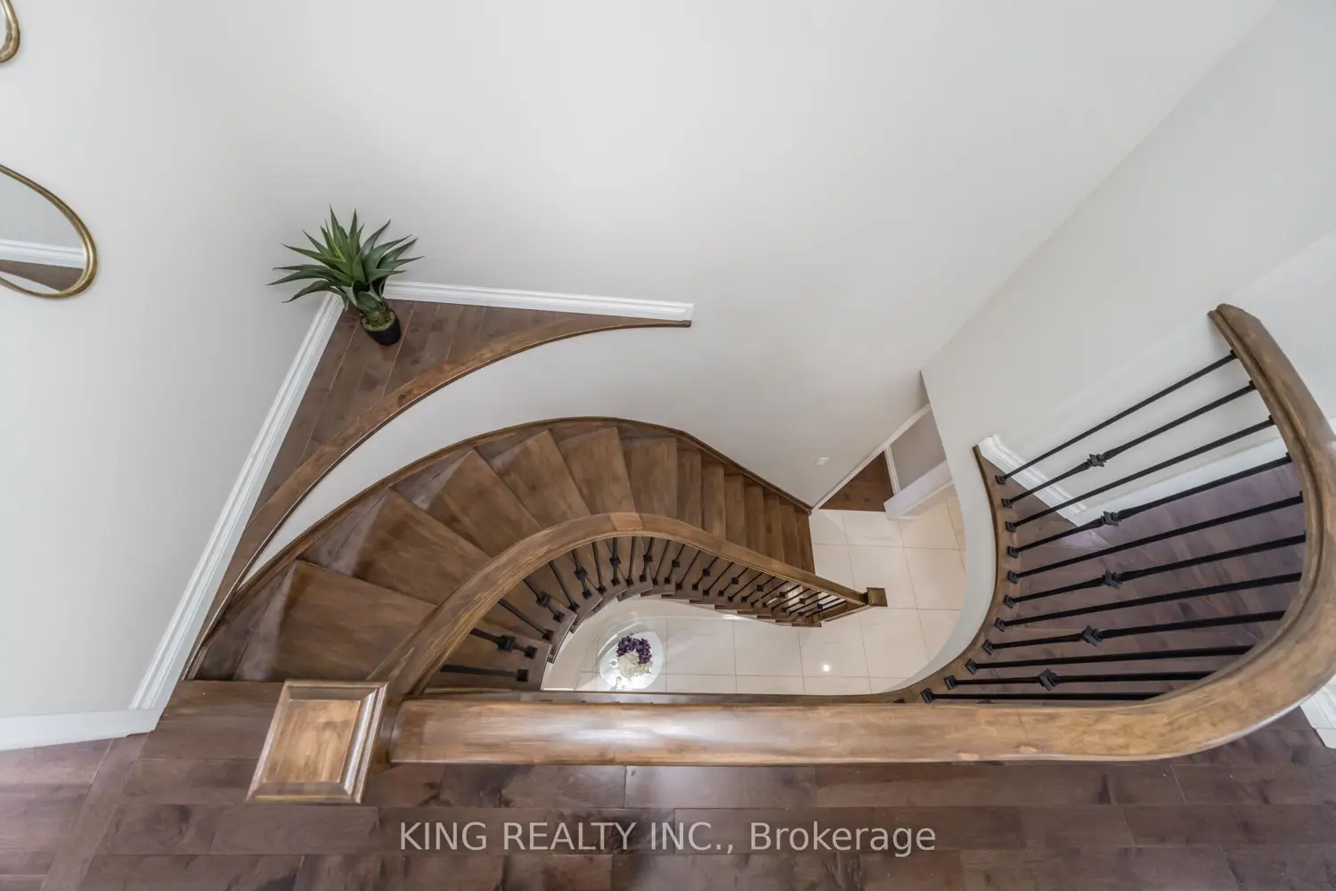 Additional image 12 of 23 Himalaya Street