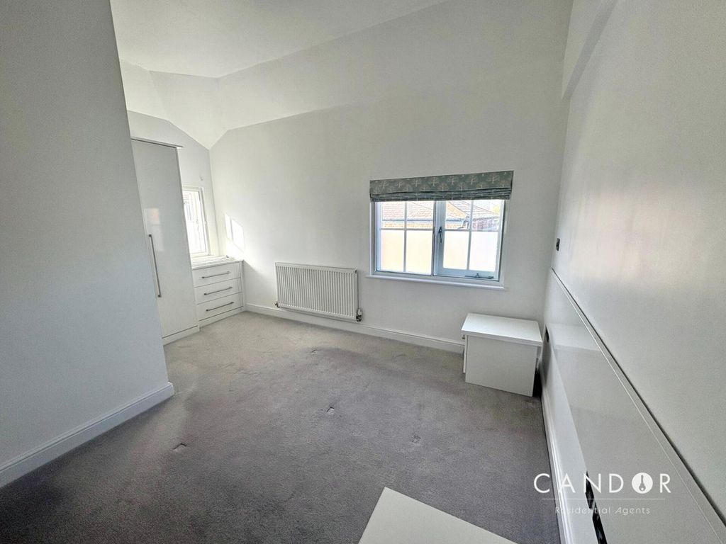 Additional image 13 of 2 bed flat for saleGrenfell Park, Neston, 6 CH64