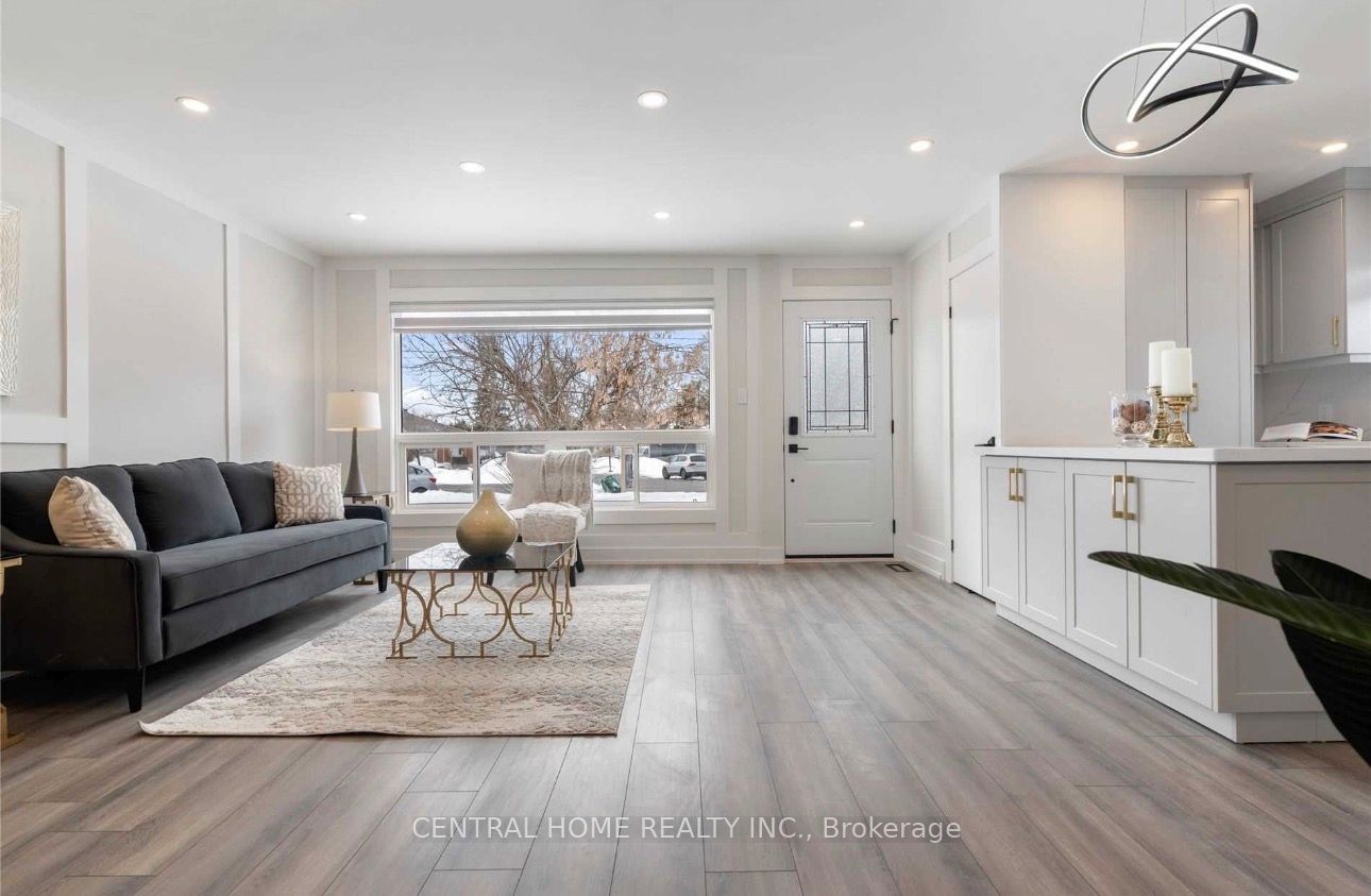 Additional image 2 of 139 Maurice Court, Newmarket, ON, L3Y 2W1