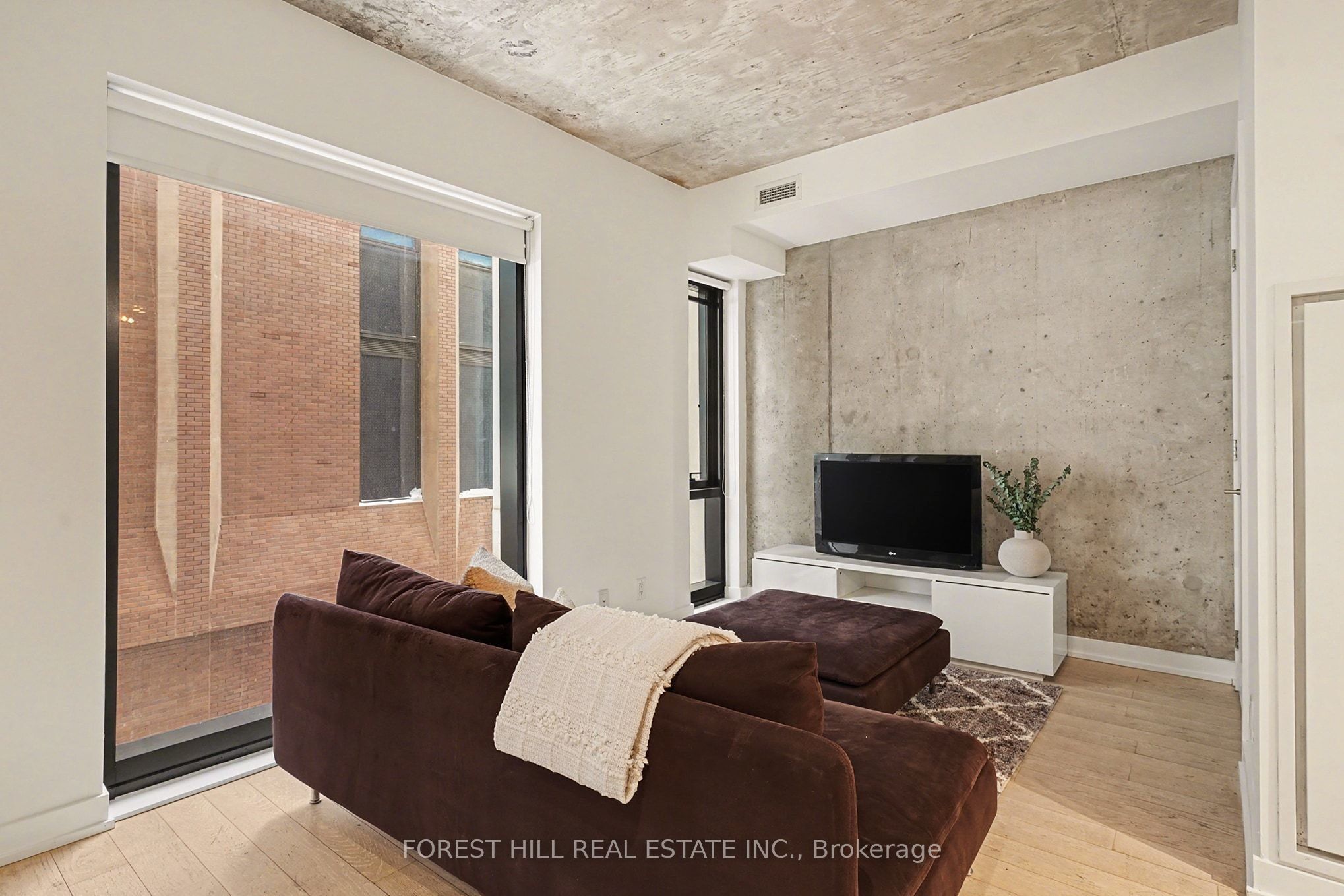 Additional image 3 of 301-11 Charlotte Street, Toronto, ON, M5V 0M6