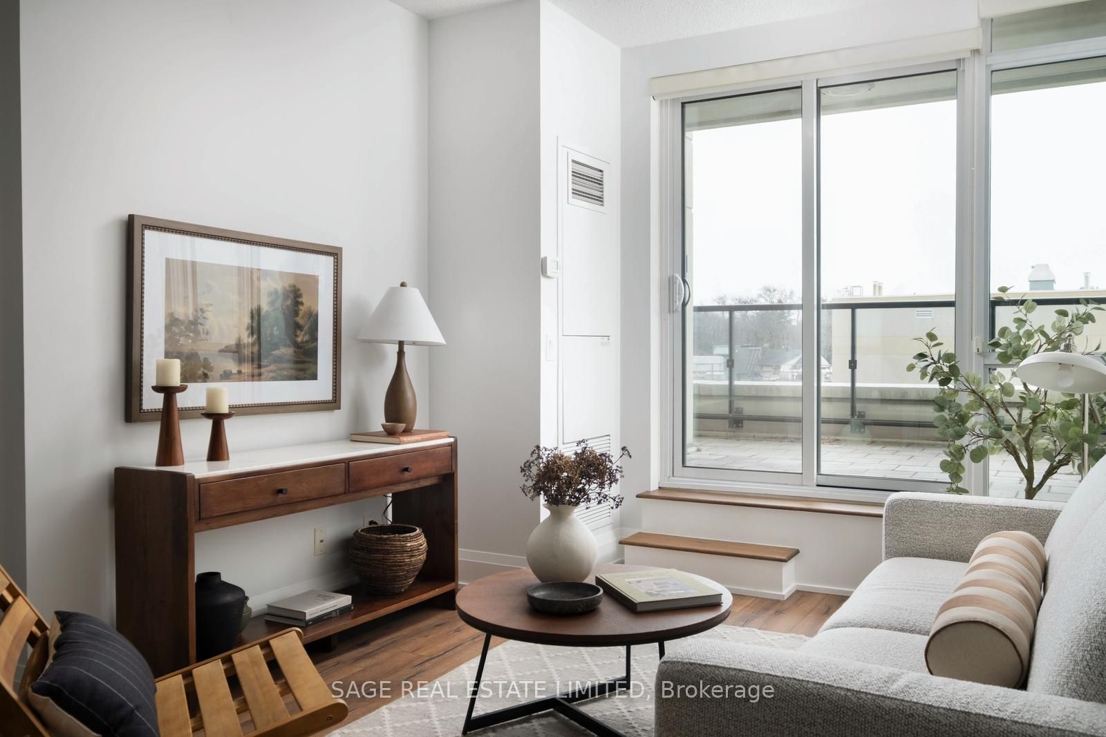 Additional image 5 of 612-2 Old Mill Drive, Toronto, ON, M6S 0A2