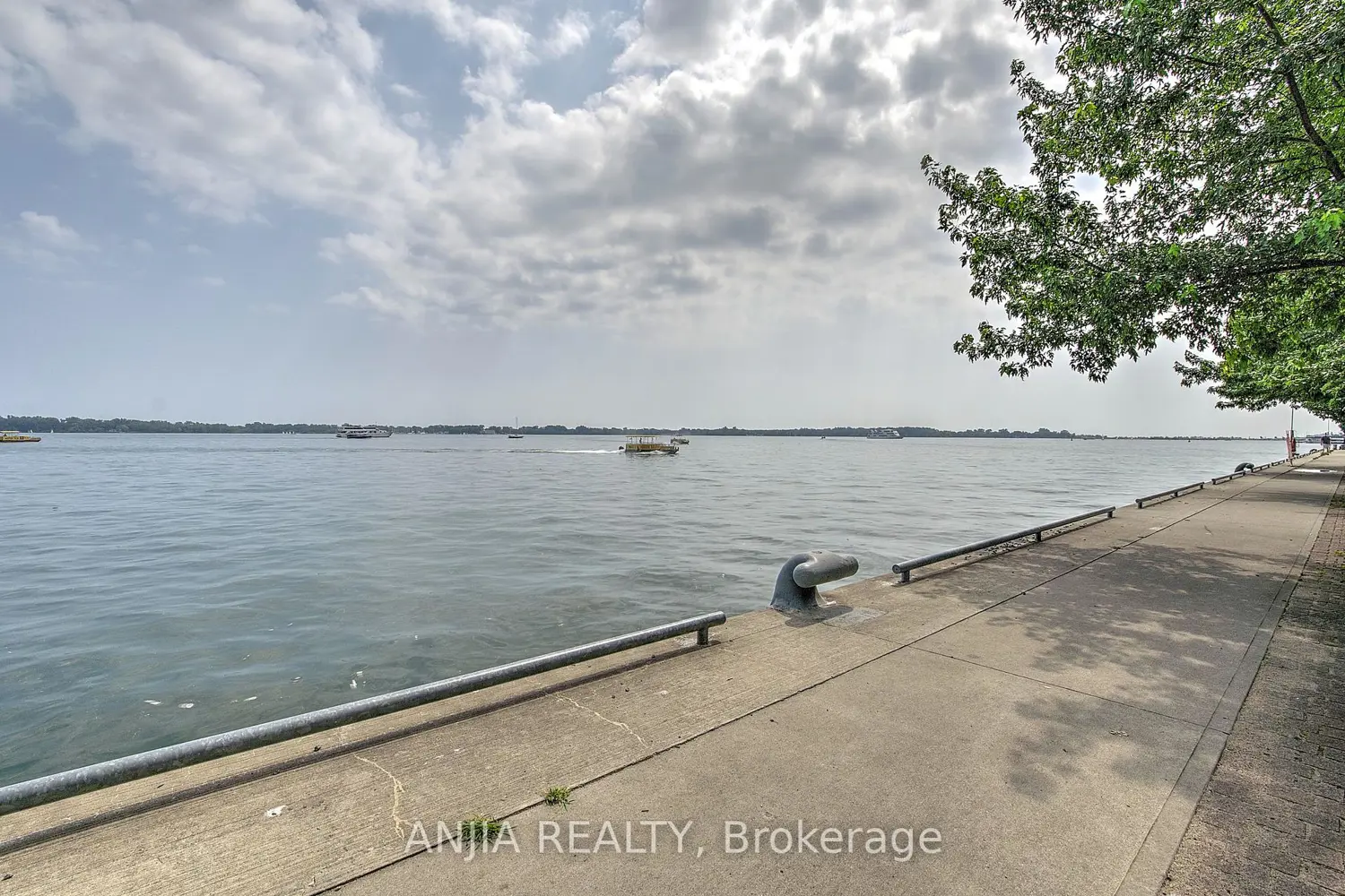 Additional image 8 of 29 Queens Quay Ph1209