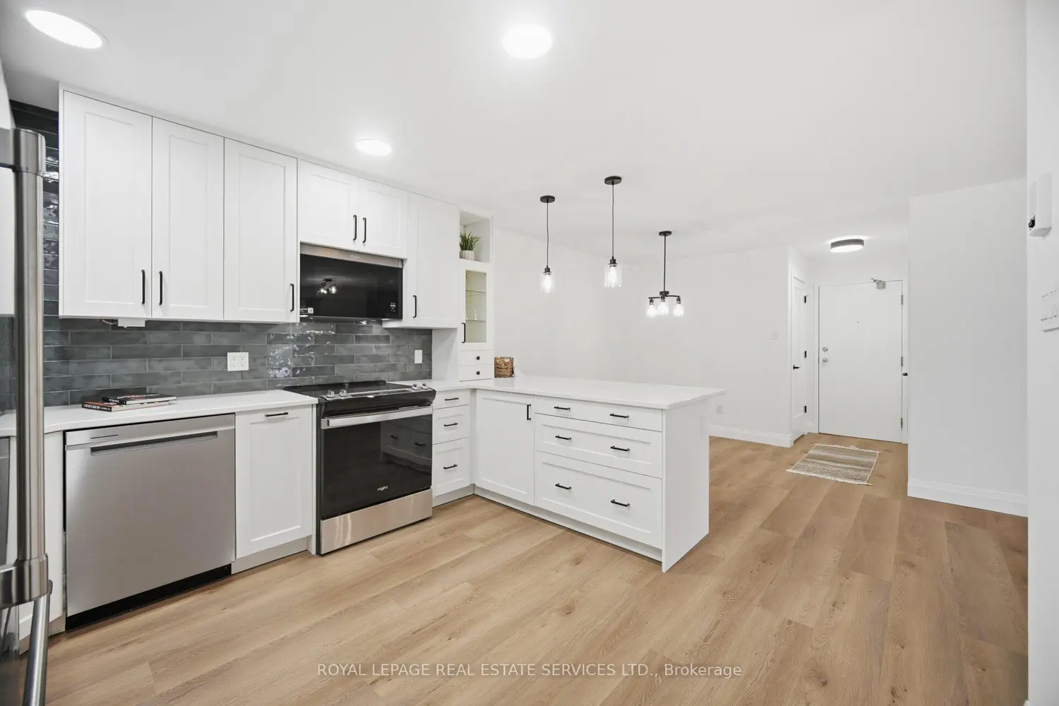 Additional image 9 of 1476 Pilgrim's Way 1811