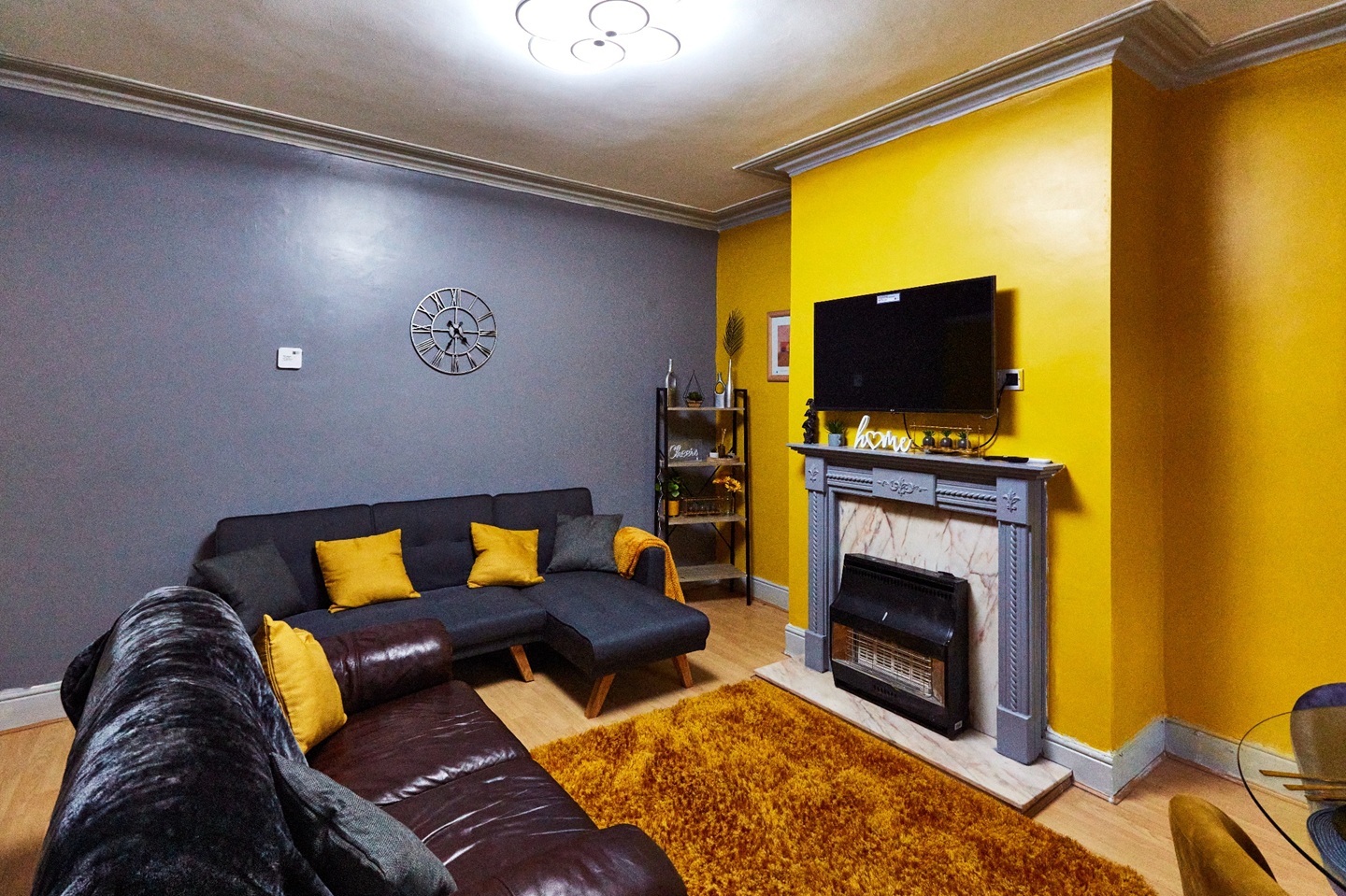 2 Bed Terraced House, Cross Flatts Terrace, LS11, N1 7GU