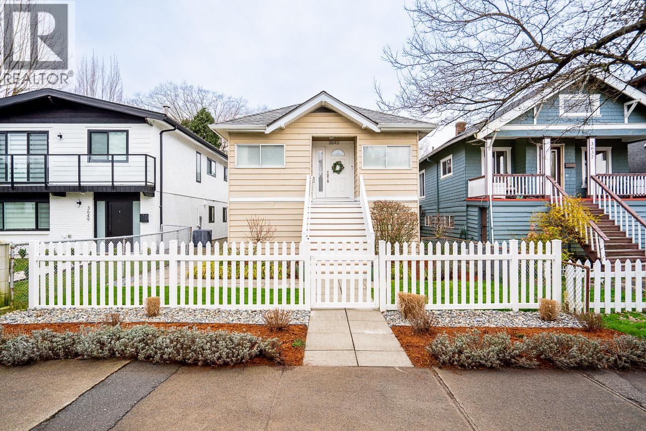 3643 PRINCE ALBERT STREET