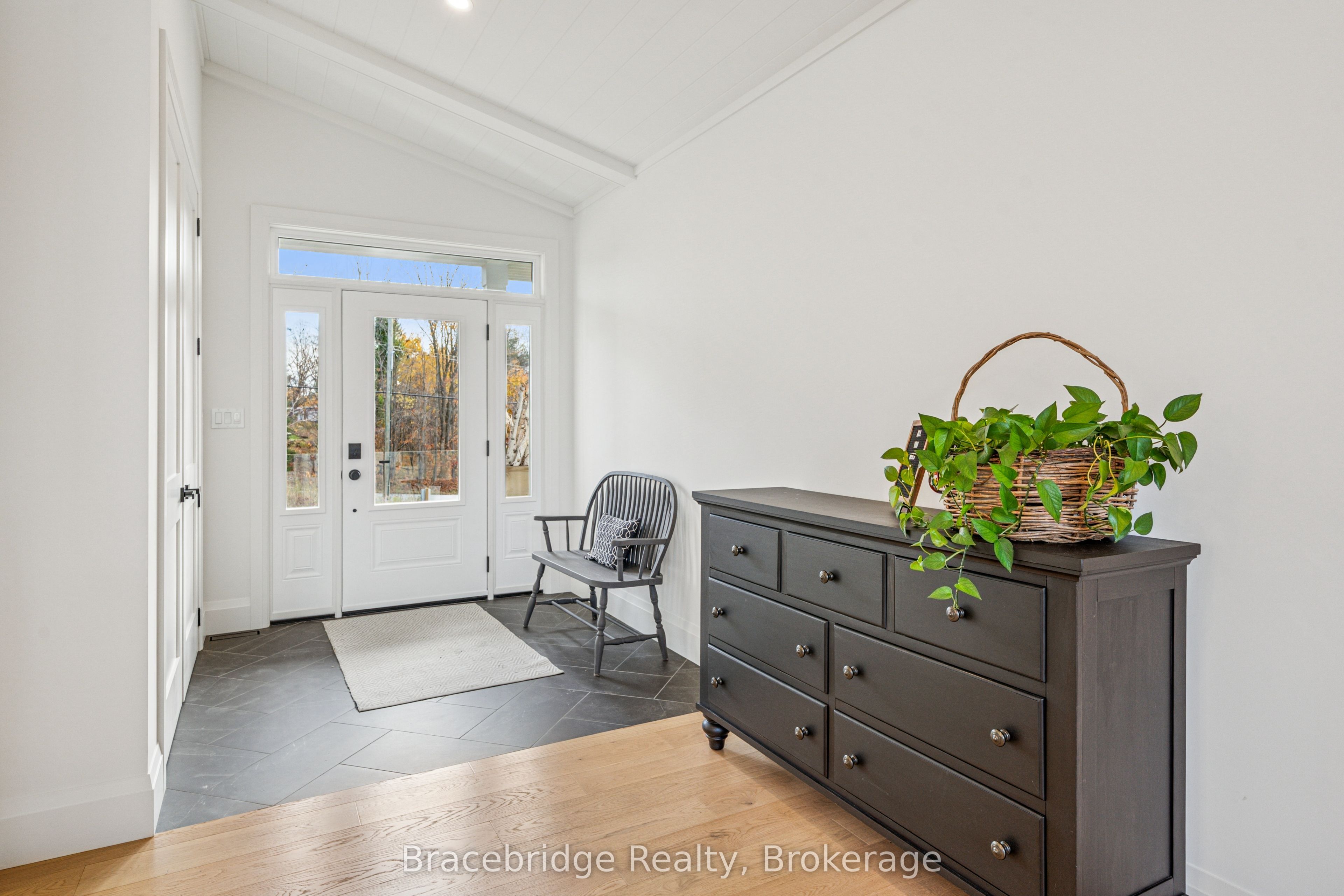 Additional image 4 of 1006 Stephens Bay Road, Bracebridge, ON, P1L 1X2
