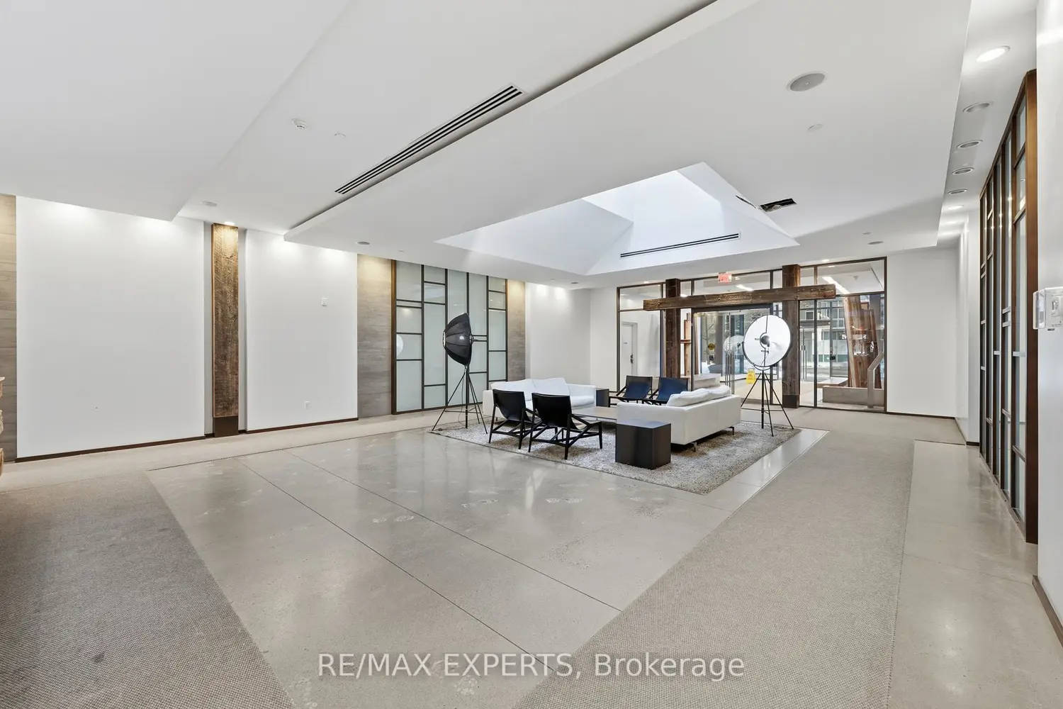 Additional image 12 of 1030 King Street 438