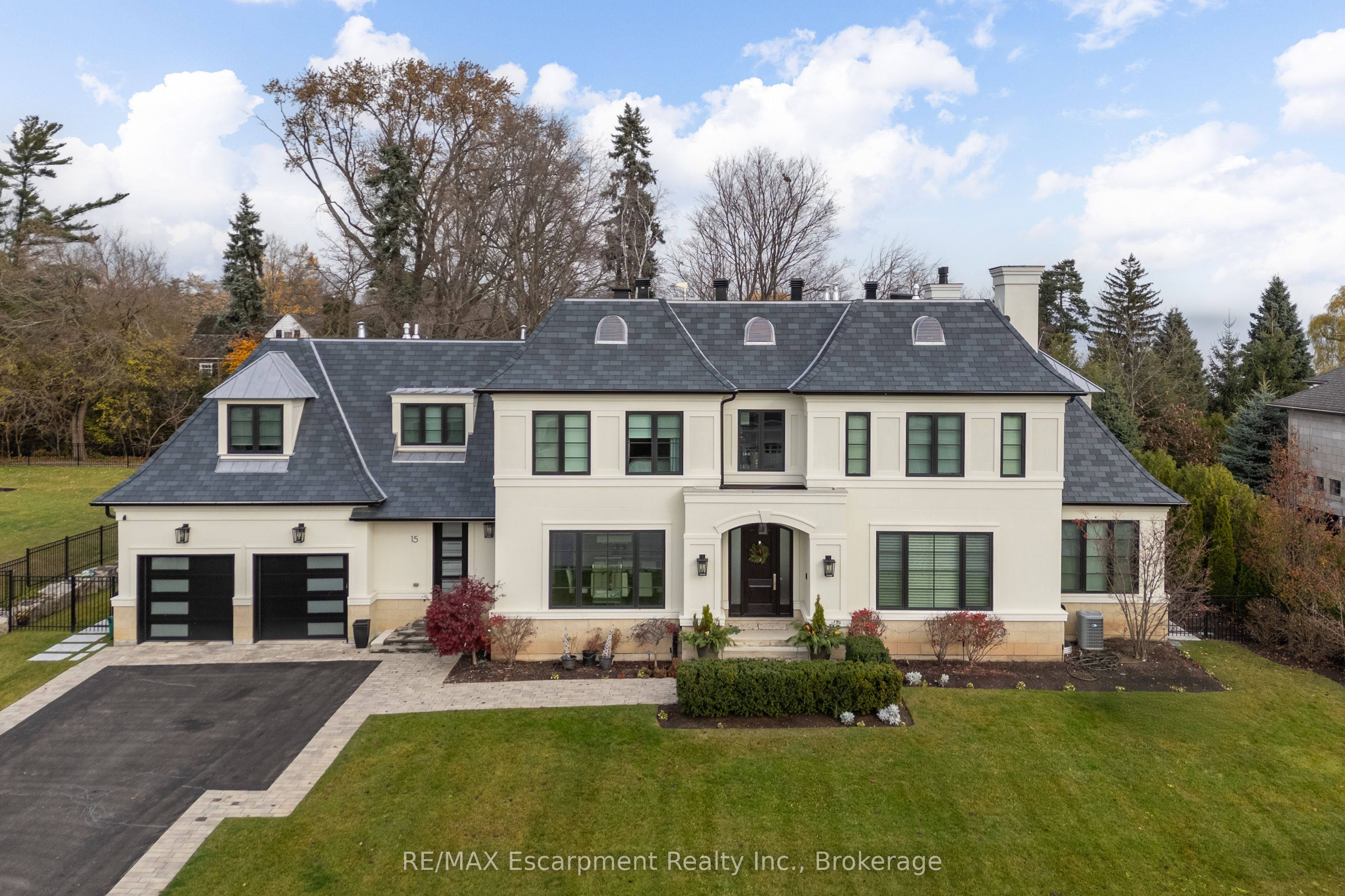 Primary image of 15 Lambert Common, Oakville, ON, L6K 0H6