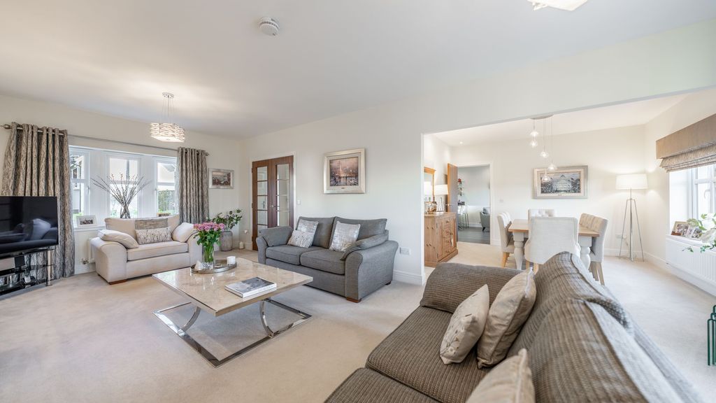 Additional image 7 of 5 bed detached house for saleWilliam Grange, Thorntonhall G74