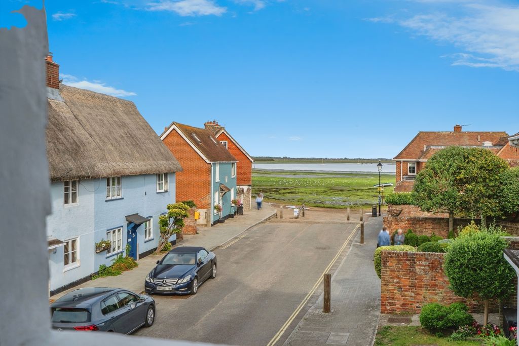 Additional image 19 of 3 bed maisonette for saleLangstone High Street, Havant, Hampshire PO9