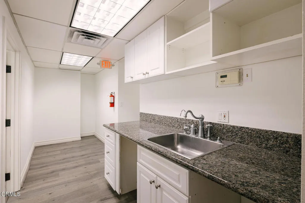 Additional image 133 of 2505 Canada Boulevard, Glendale, CA 91208