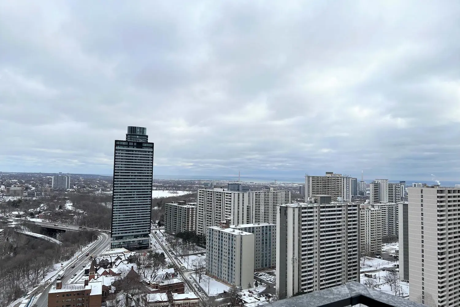 Additional image 8 of 395 Bloor Street 2601