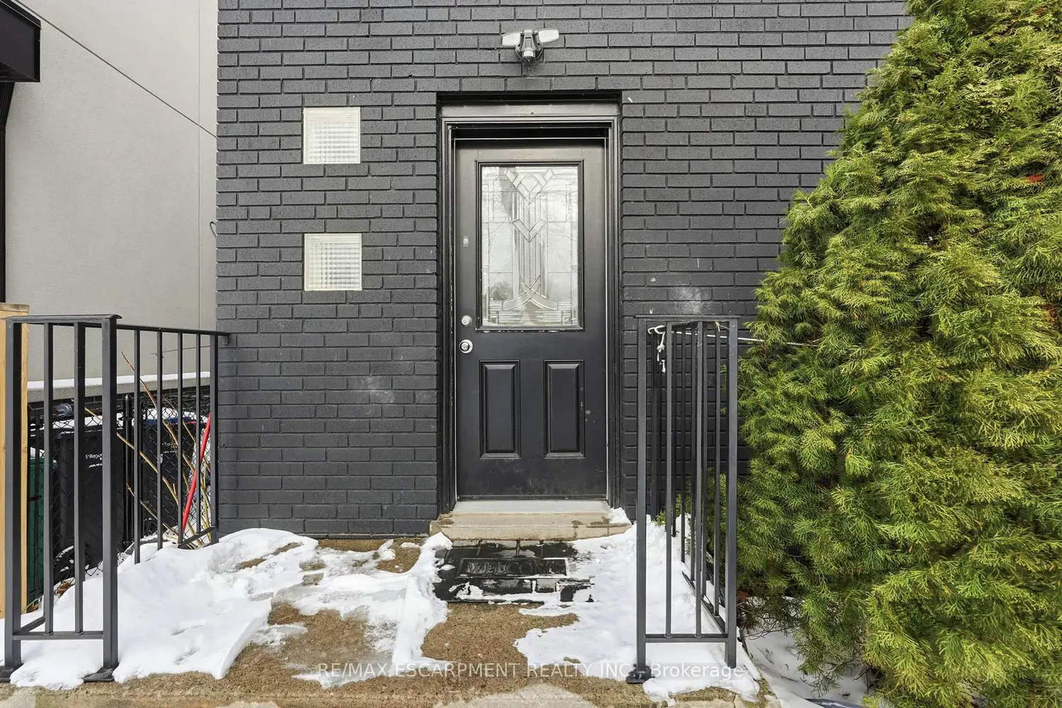 Additional image 7 of 43 Broadview Avenue