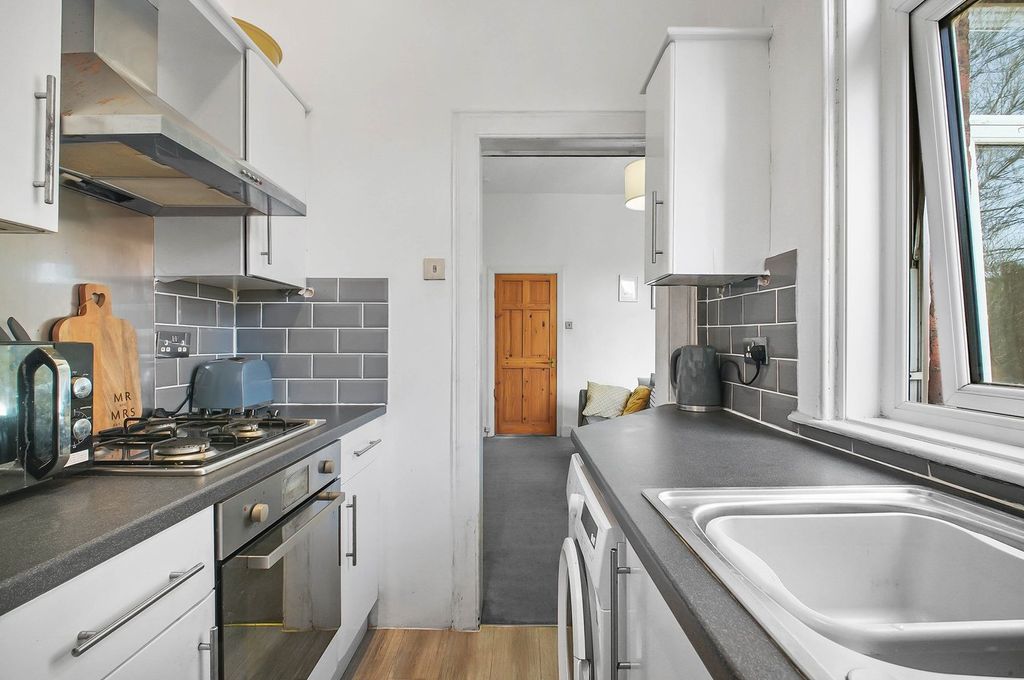 Additional image 2 of 1 bed flat for saleJeffrey Street, Kilmarnock KA1