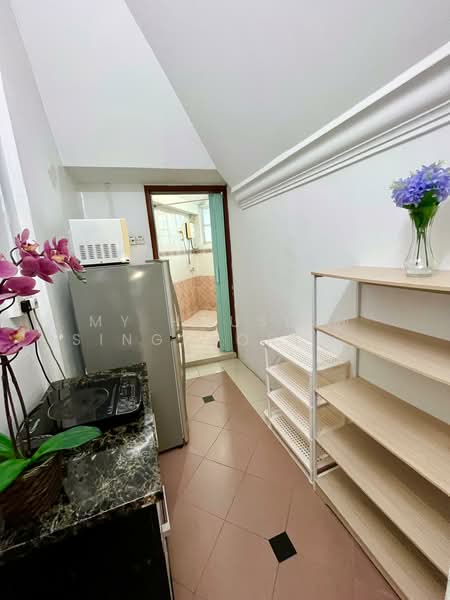 Lor 7 Realty park photo 2