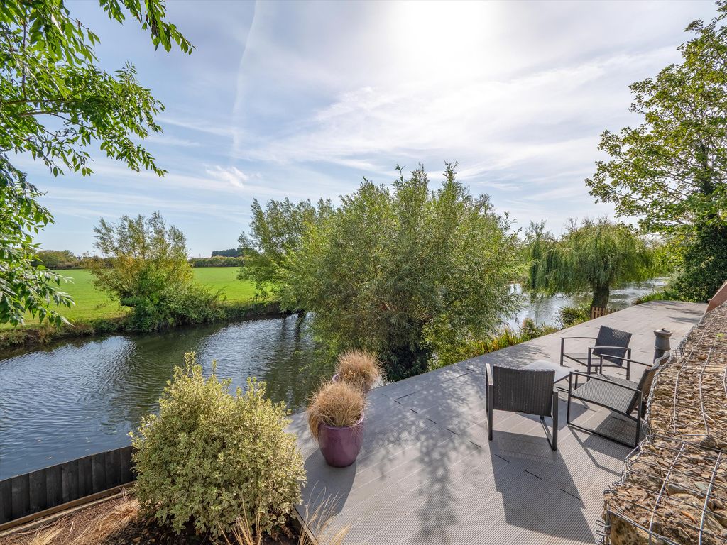Additional image 35 of 5 bed detached house for saleAvonbank Drive, Stratford-Upon-Avon, Warwickshire CV37