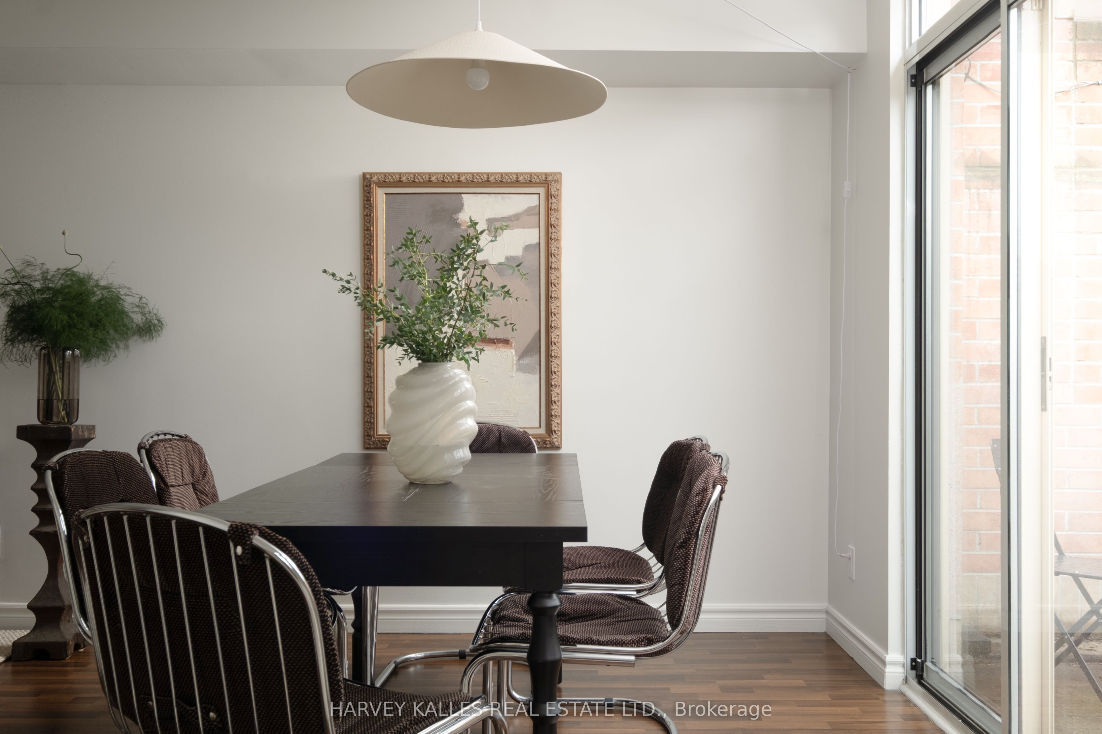 Additional image 4 of 106-356 Mcrae Drive, Toronto, ON, M4G 4G4