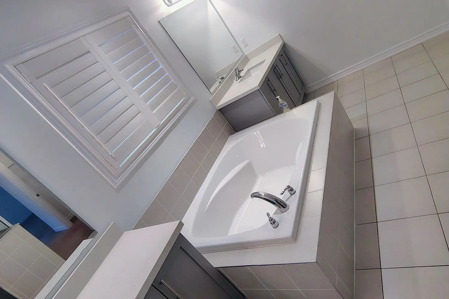 Additional image 4 of 1785 Western Crescent