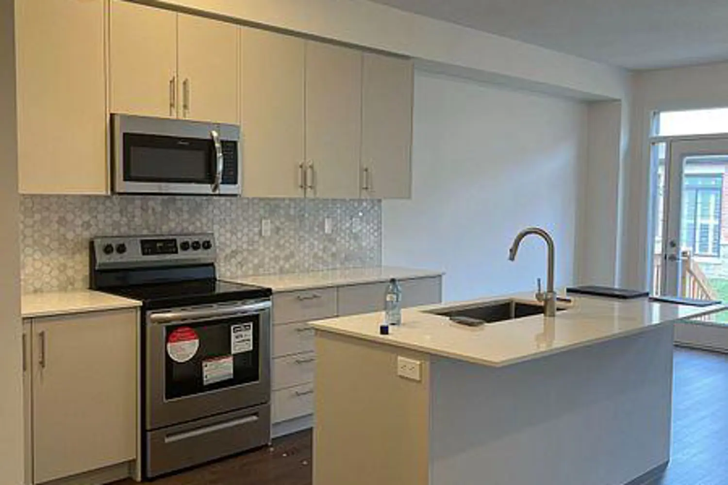 Additional image 3 of 1435 Watercress Way