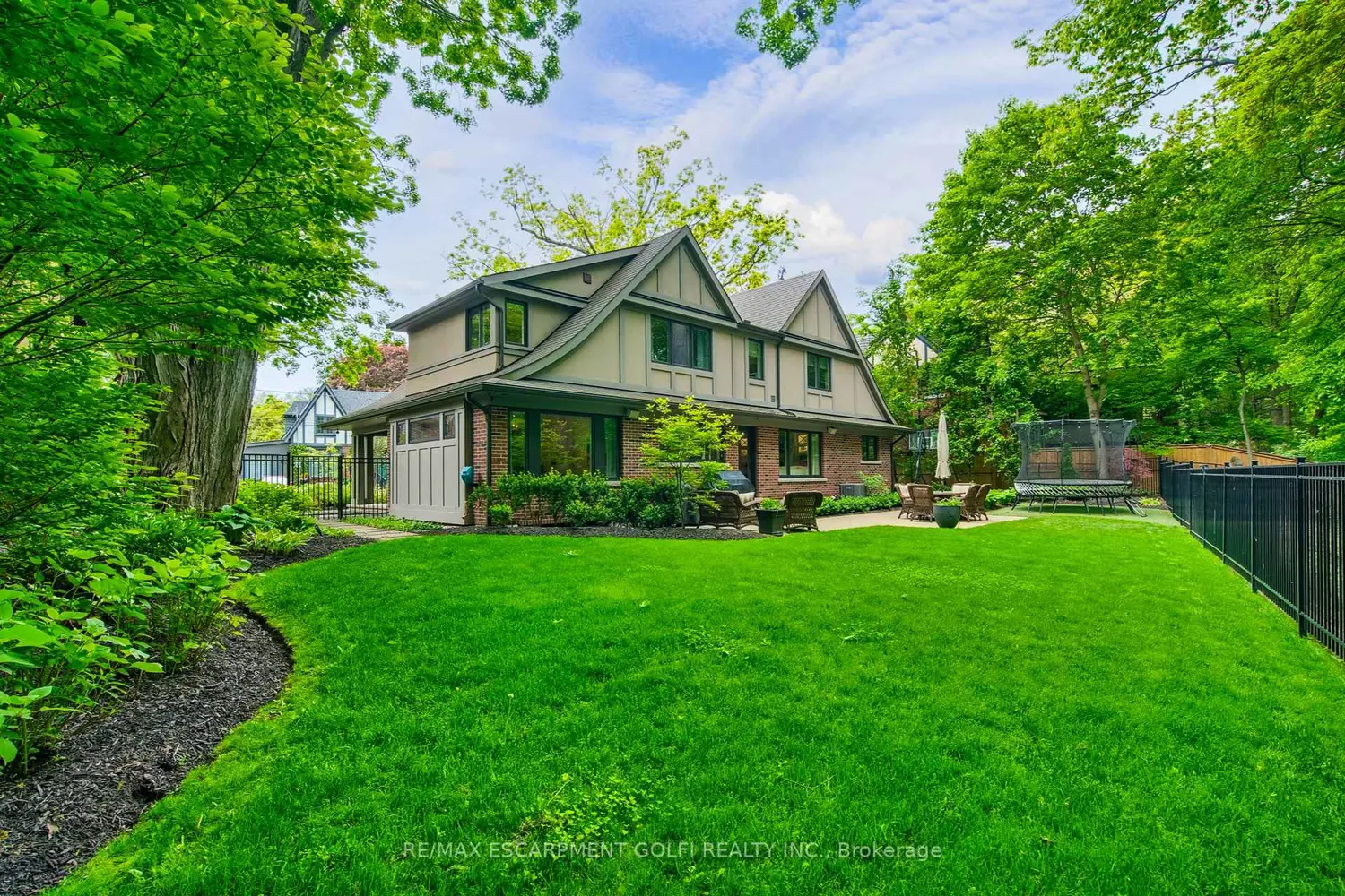 Additional image 18 of 61 Oak Knoll Drive