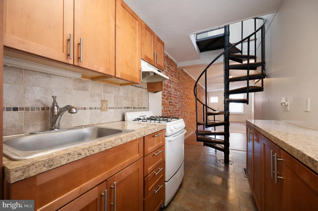 Additional image 18 of 1422 N Lincoln Street, Wilmington, DE 19806