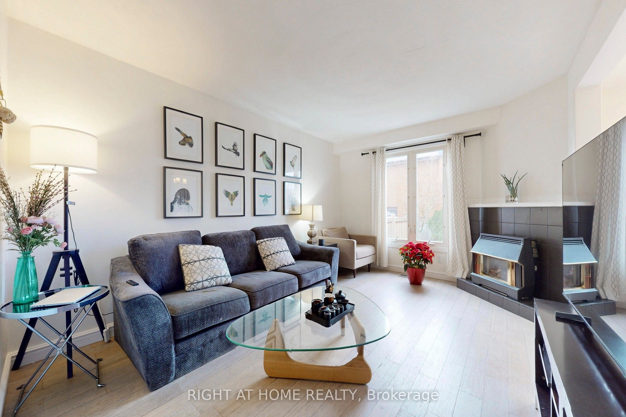 Additional image 4 of 62 Como Place, Hamilton, ON, L9B 1Y4