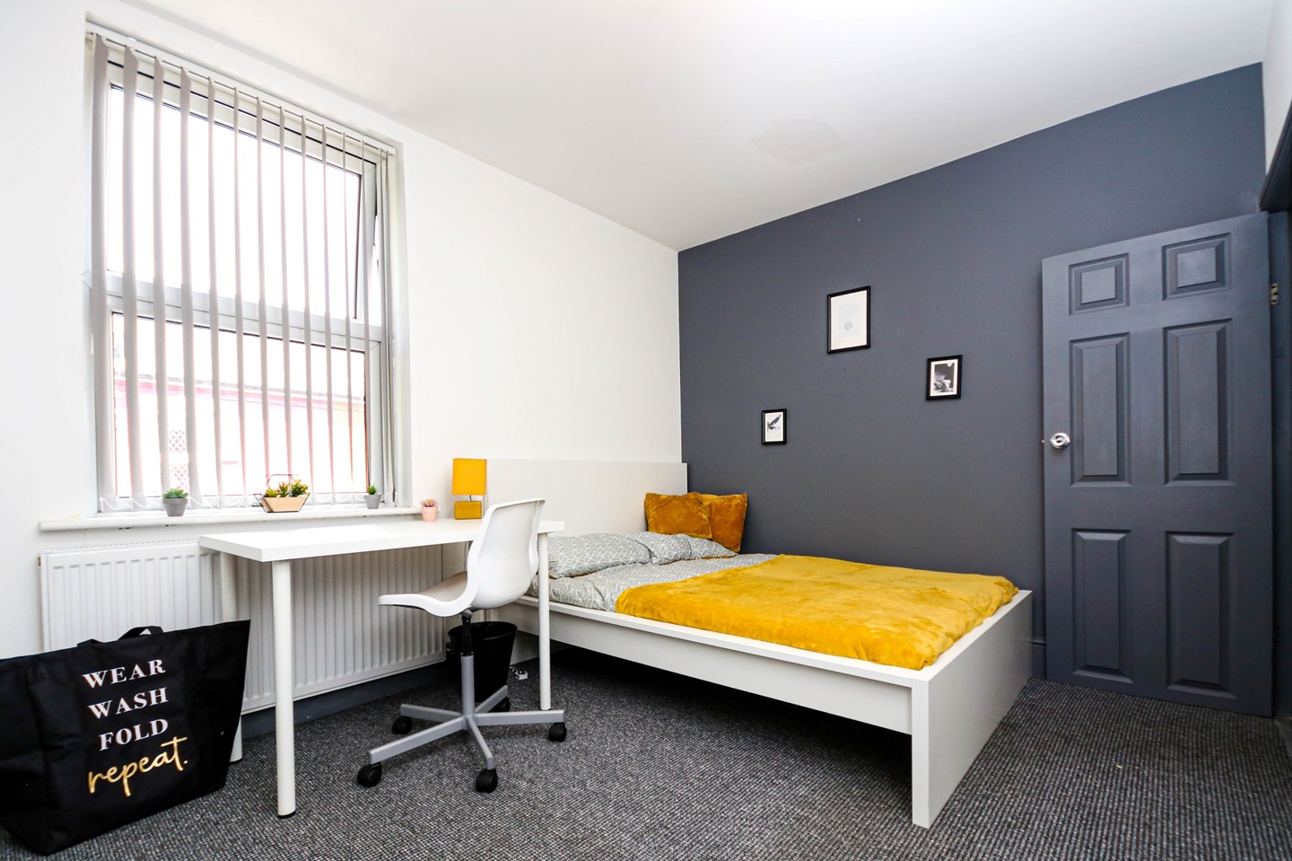 4 Bed Semi-Detached House, Gerald Road, M6, N1 7GU