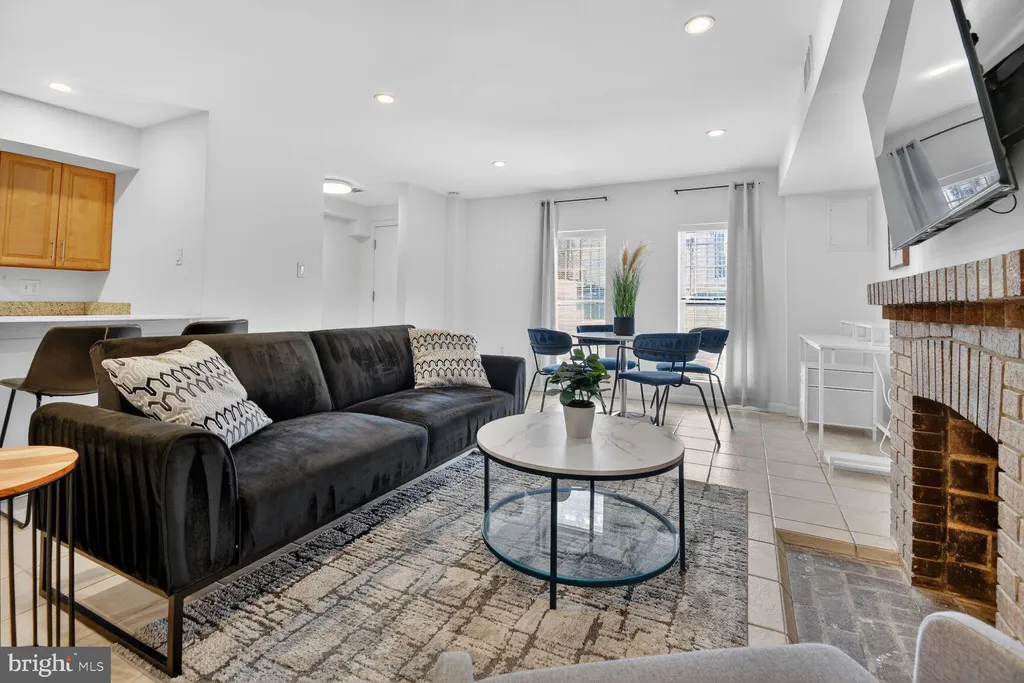 Additional image 6 of 1339 Corcoran Street NW Unit B, Washington, DC 20009