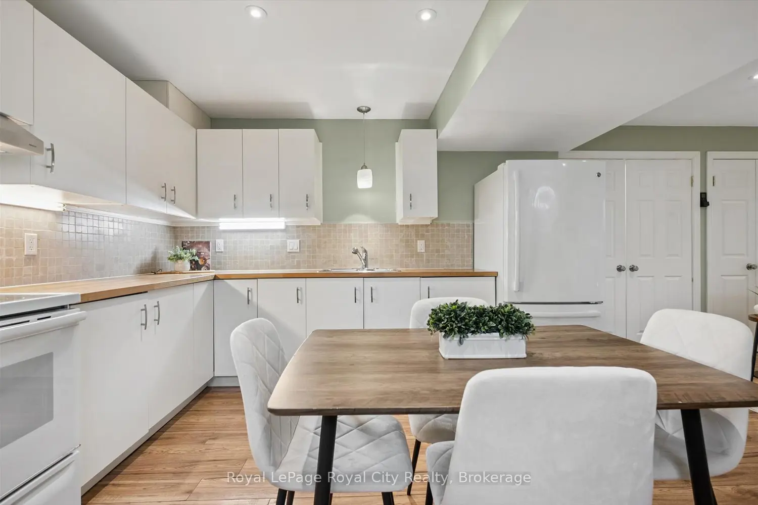 Additional image 15 of 60A Eastview Road